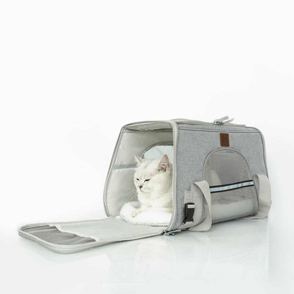 Cat carrier Dog carrier Airline approved Well ventilated Foldable | Purrpy